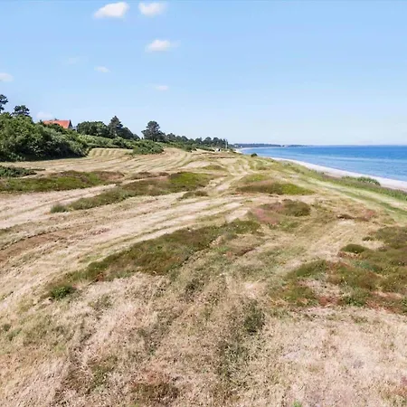 8907-allingabro-rodklovervej-9 Дом отдыха *